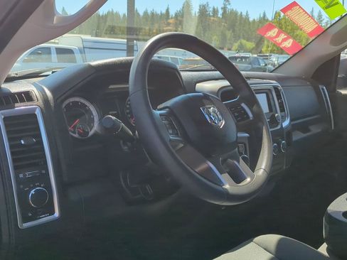 Used 2024 RAM 1500 Classic SLT AWD/4WD image 11
