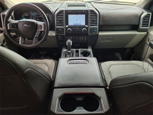 Used 2020 Ford F150 Limited w/ Trailer Tow Package image 11