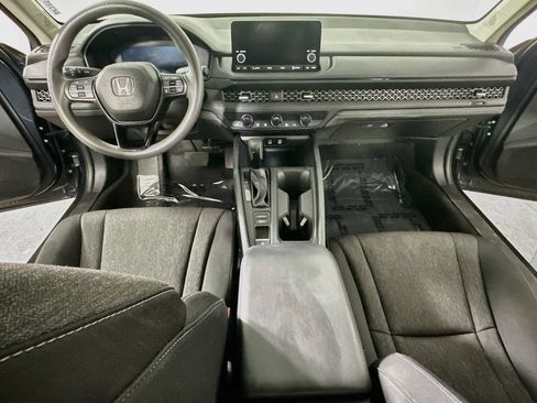 Used 2024 Honda Accord EX image 16