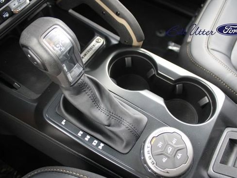 New 2026 Ford Bronco Badlands image 13