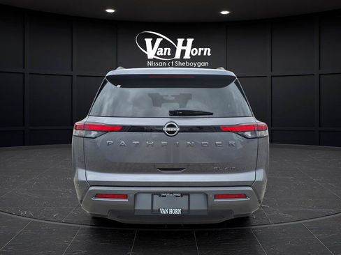 New 2026 Nissan Pathfinder SL AWD/4WD image 5