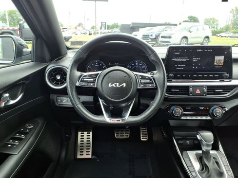 Used 2023 Kia Forte GT-Line w/ GT-Line Technology Package FWD image 13