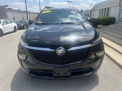 Used 2023 Buick Enclave Essence w/ Experience Buick Package AWD/4WD image 5