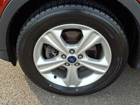 Used 2015 Ford Escape SE AWD/4WD image 28