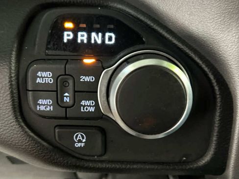 Used 2025 RAM 1500 Big Horn AWD/4WD image 7