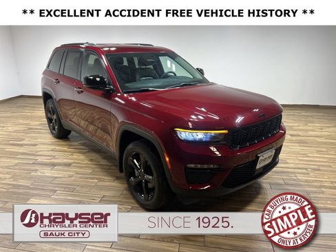 Used 2023 Jeep Grand Cherokee Limited w/ Black Appearance Package AWD/4WD image 21