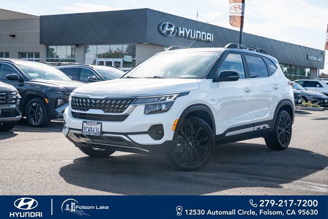 Used 2023 Kia Seltos Nightfall Edition AWD/4WD image 1