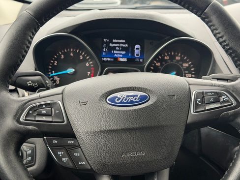 Used 2017 Ford Escape Titanium AWD/4WD image 11