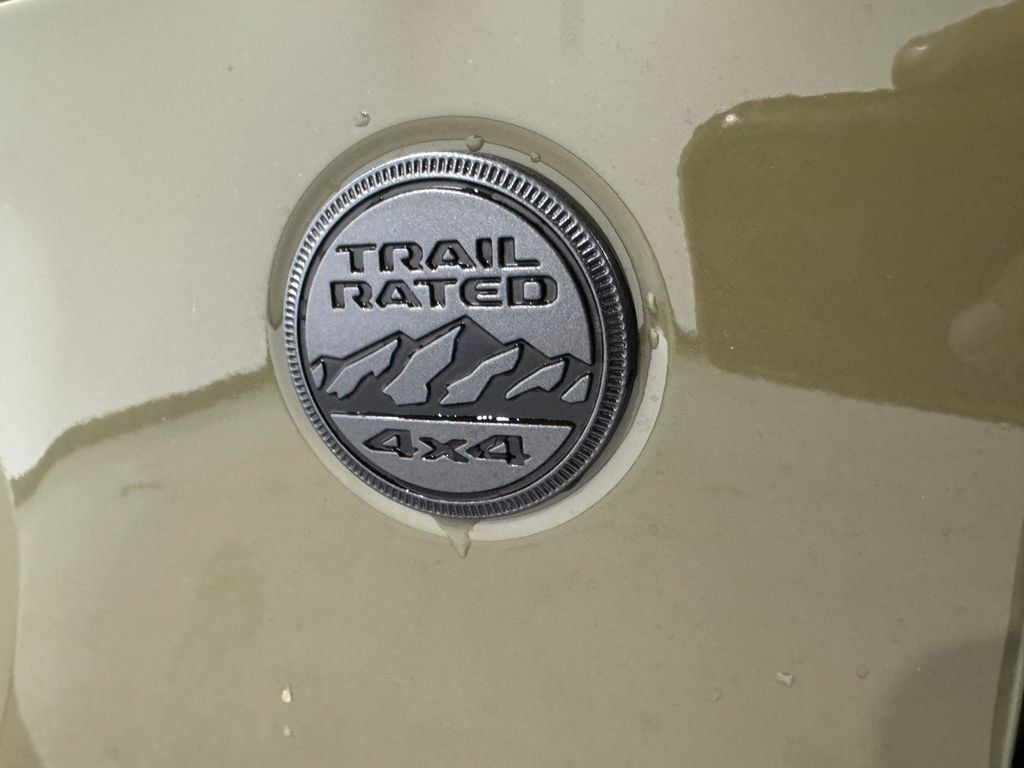 New 2026 Jeep Wrangler Unlimited Sahara w/ Safety Group AWD/4WD image 31
