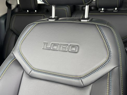 Used 2025 Ford Maverick Lobo AWD/4WD image 61