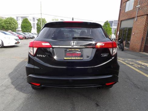 Used 2019 Honda HR-V Sport image 4