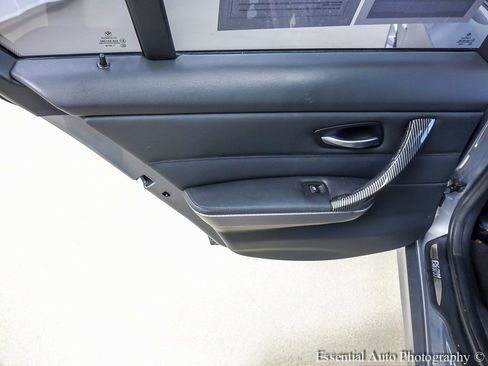 Used 2011 BMW 328i 328i image 18