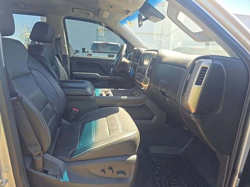 Used 2018 GMC Sierra 1500 Denali AWD/4WD image 6