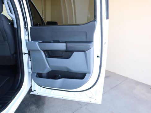 Used 2023 Ford F150 XLT image 45