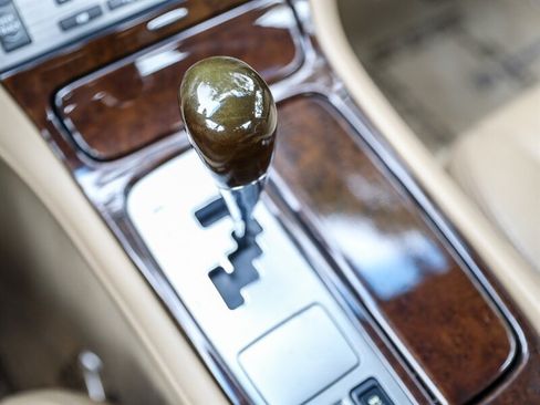 Used 2007 Lexus SC 430 Convertible RWD image 32