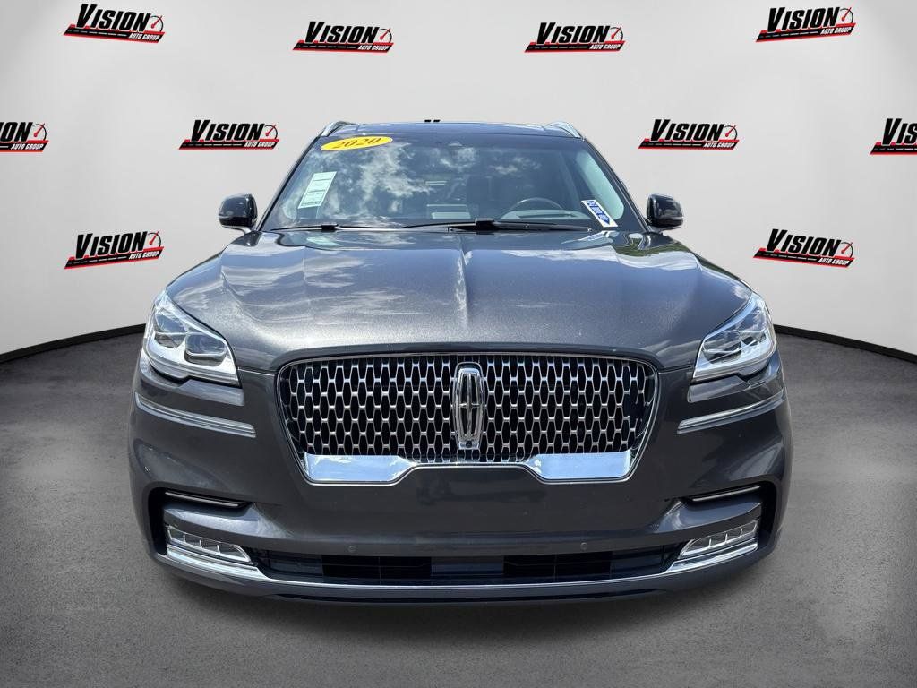 Used 2020 Lincoln Aviator Reserve w/ Equipment Group 202A AWD/4WD image 2