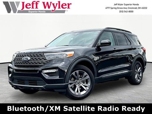 Used 2022 Ford Explorer XLT w/ Equipment Group 202A AWD/4WD image 1