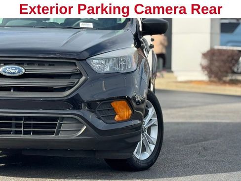 Used 2019 Ford Escape S image 5