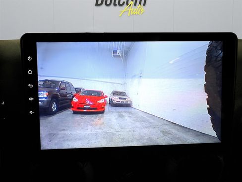 Used 2015 Jeep Wrangler Sport w/ Connectivity Group image 27