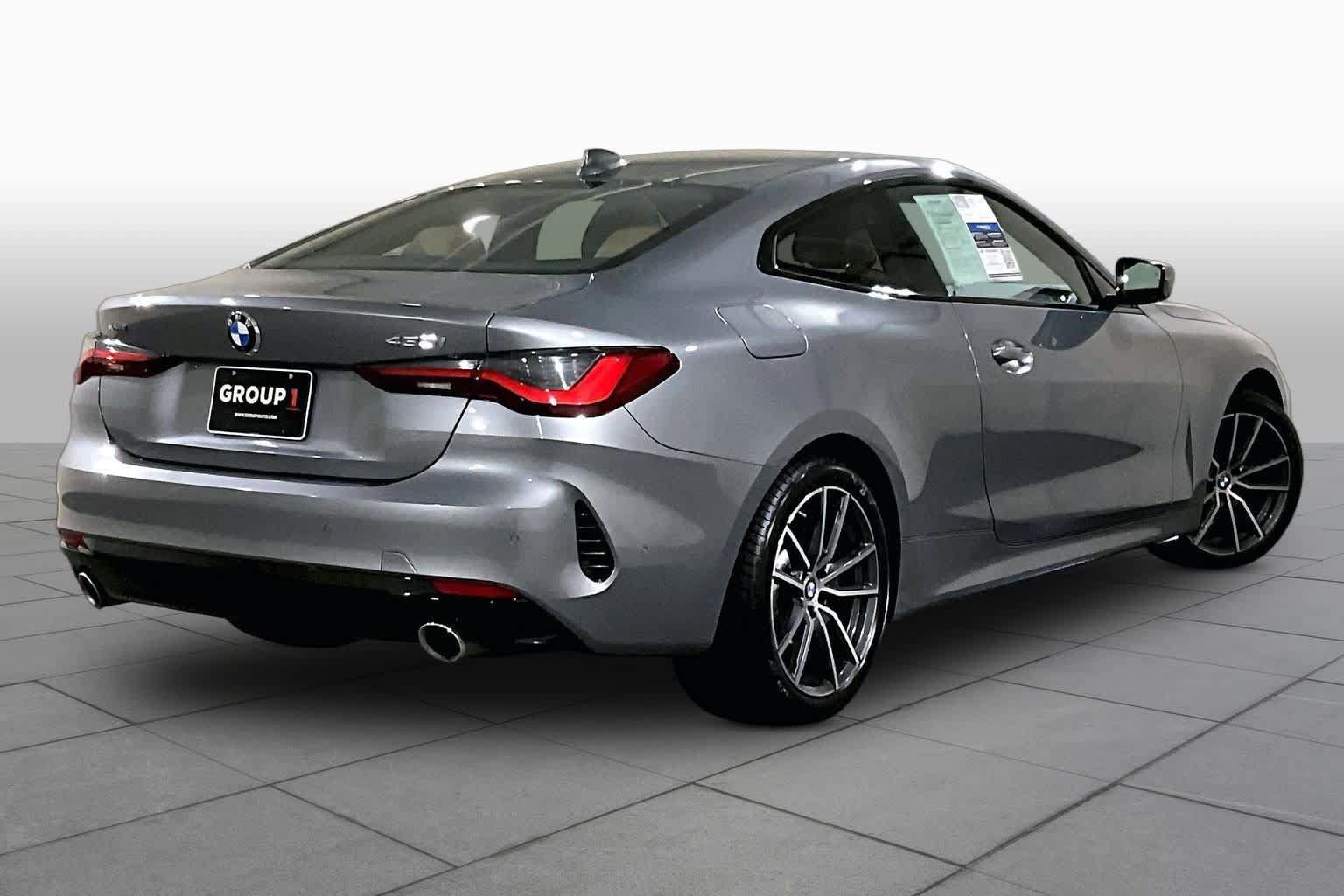 Used 2023 BMW 430i xDrive Coupe w/ Premium Package AWD/4WD image 12
