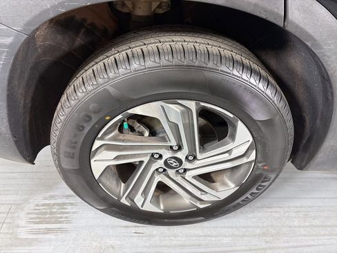 Used 2023 Hyundai Santa Fe SEL image 13