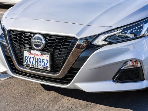 Used 2020 Nissan Altima 2.5 SR image 19