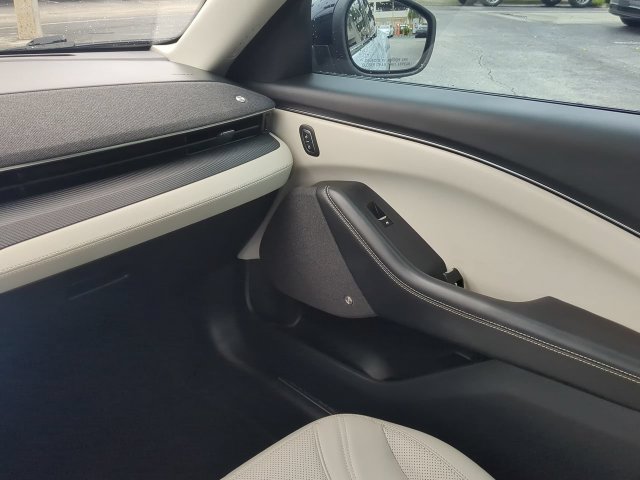 Used 2023 Ford Mustang Mach-E Premium RWD image 18