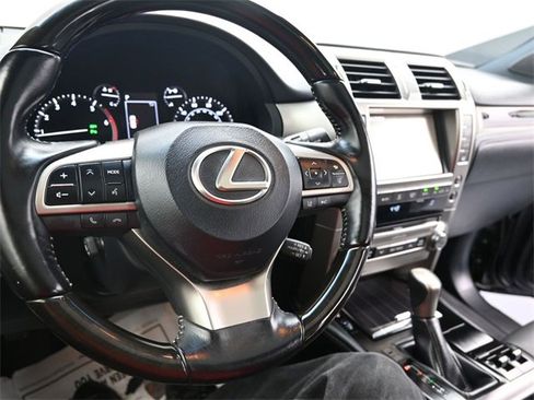Used 2021 Lexus GX 460 Premium image 14