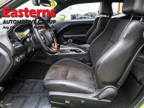 Used 2023 Dodge Challenger R/T w/ Plus Package image 14