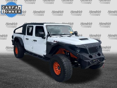 Used 2020 Jeep Gladiator Mojave AWD/4WD image 2