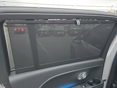 Certified 2026 Hyundai Ioniq 9 Limited image 32