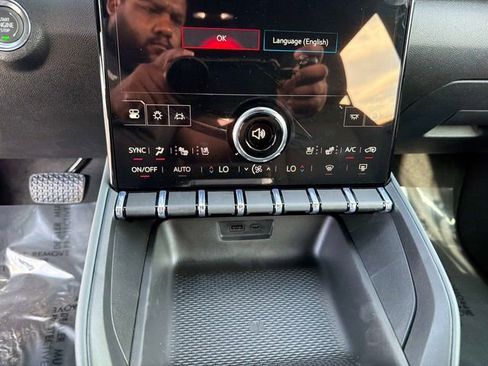 New 2026 GMC Terrain AT4 w/ Convenience Package III AWD/4WD image 25