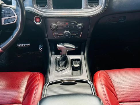 Used 2019 Dodge Charger SRT Hellcat RWD image 16