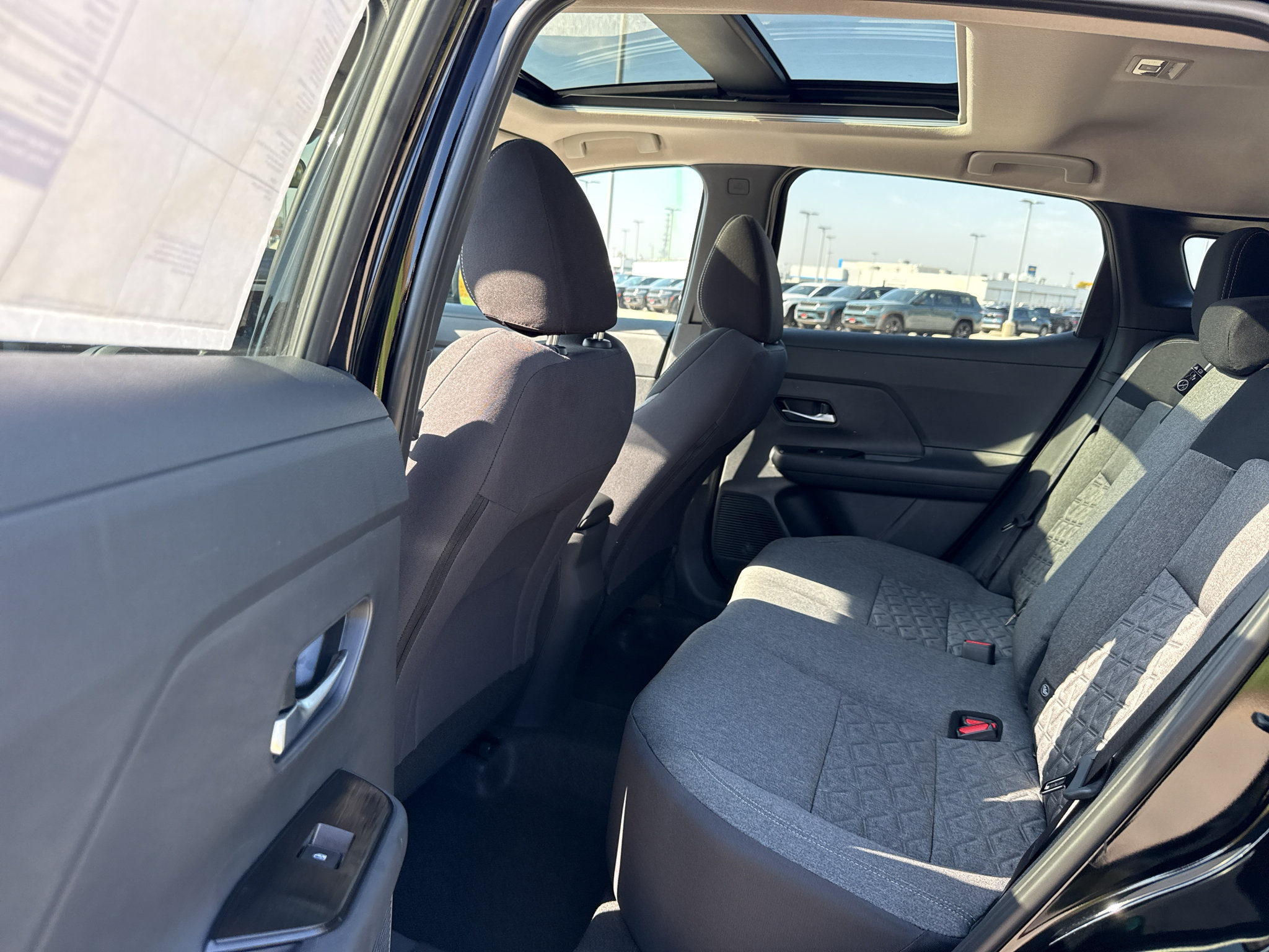 New 2027 Nissan Kicks SV AWD/4WD image 13