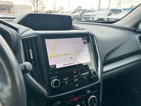 Used 2019 Subaru Forester Limited image 32