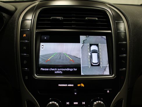 Used 2019 Lincoln Nautilus Reserve w/ Ultimate Package image 17