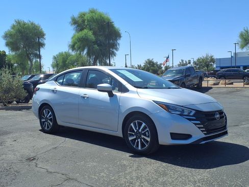Used 2025 Nissan Versa SV w/ Trunk Package FWD image 8