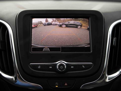 Used 2024 Chevrolet Equinox LT image 11