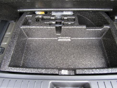 Used 2021 Hyundai Kona Limited image 43