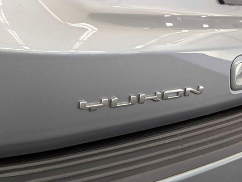 Certified 2024 GMC Yukon XL SLT image 14