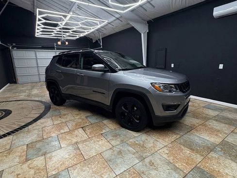 Used 2021 Jeep Compass Latitude image 8