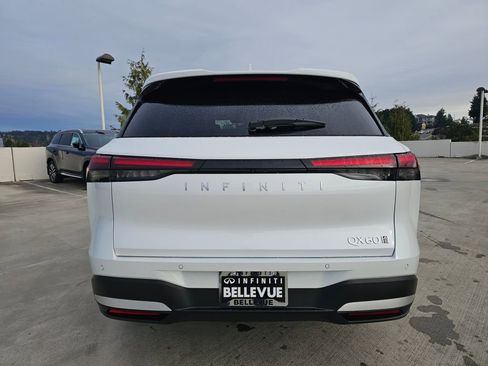 New 2026 INFINITI QX60 Luxe w/ Cargo Package image 7