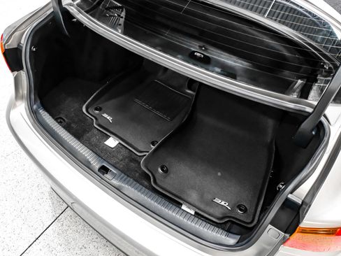 Used 2019 Lexus IS 300 RWD image 53