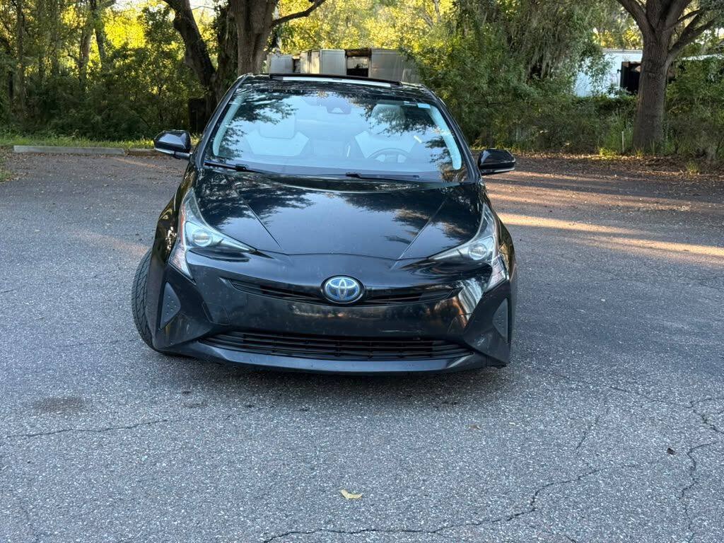 Used 2016 Toyota Prius Four w/ Advanced Technology Package FWD image 2