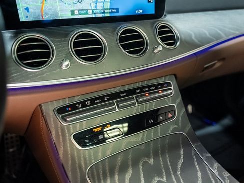 Used 2022 Mercedes-Benz E 53 AMG 4MATIC Sedan w/ Driver Assistance Package image 41