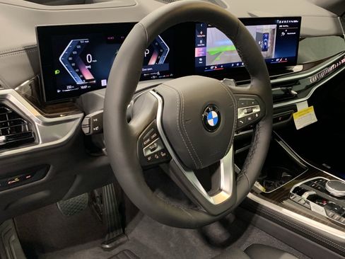 Used 2026 BMW X5 xDrive40i image 13