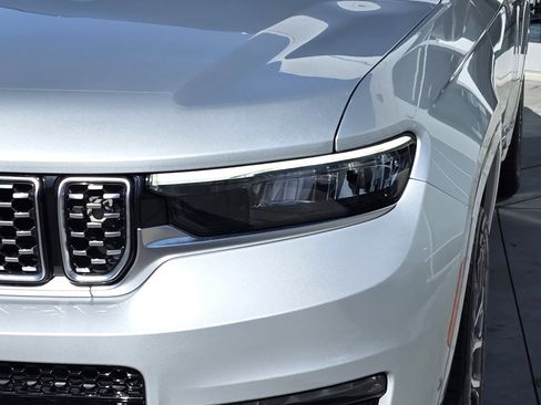 Certified 2023 Jeep Grand Cherokee L Summit AWD/4WD image 8