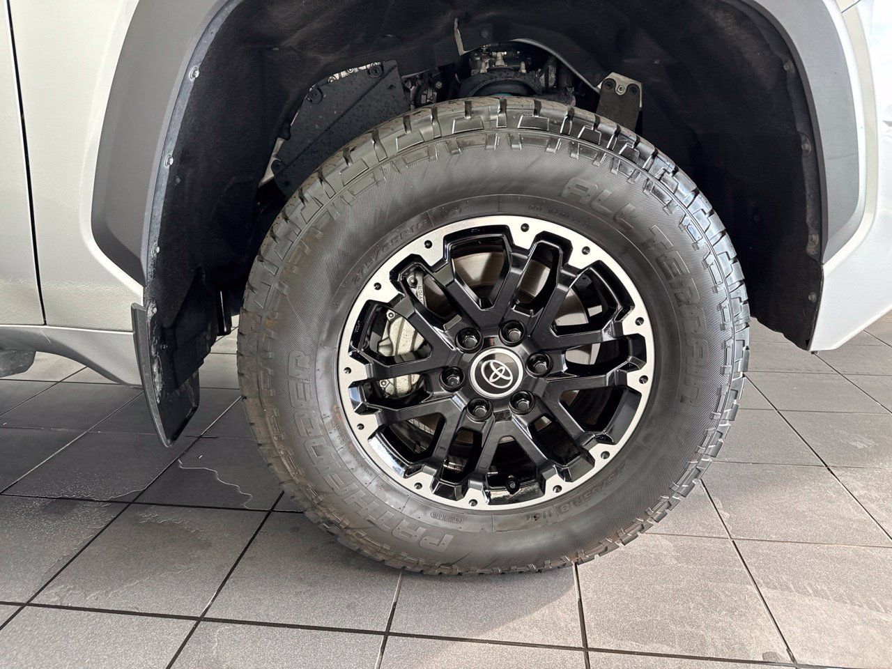 Used 2022 Toyota Tundra SR5 w/ TRD Off-Road Package AWD/4WD image 50