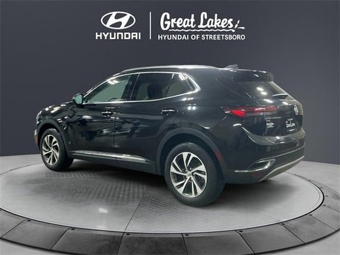 Used 2023 Buick Envision Essence image 3