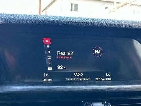 Used 2019 Alfa Romeo Stelvio Base image 21